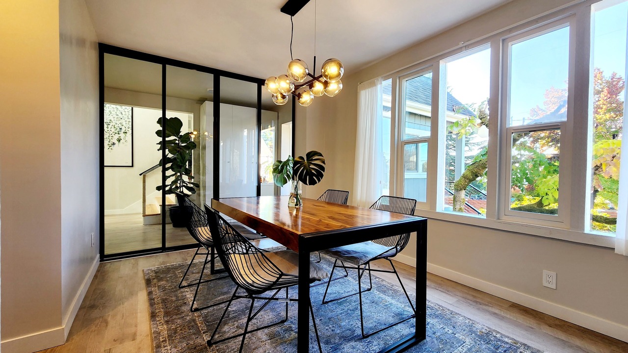 Photo of Livingroom in Crown Hill