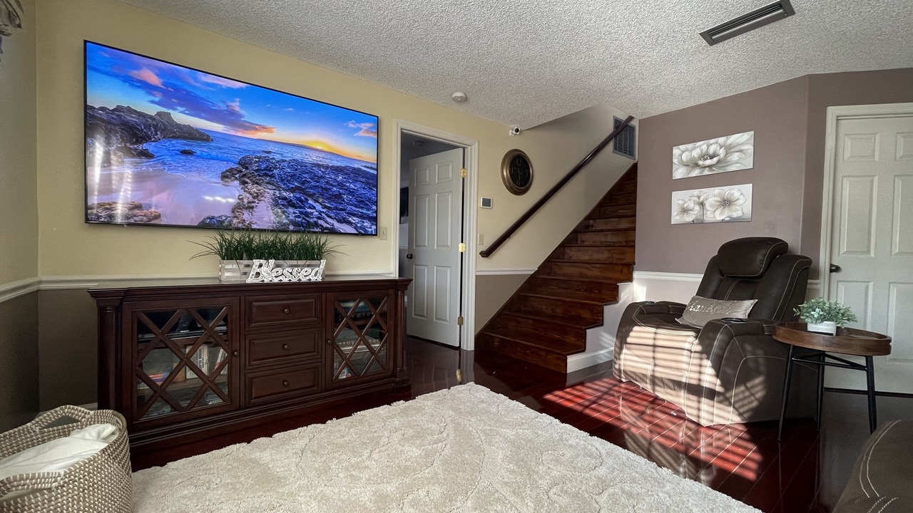 Photo of Livingroom in Southgate