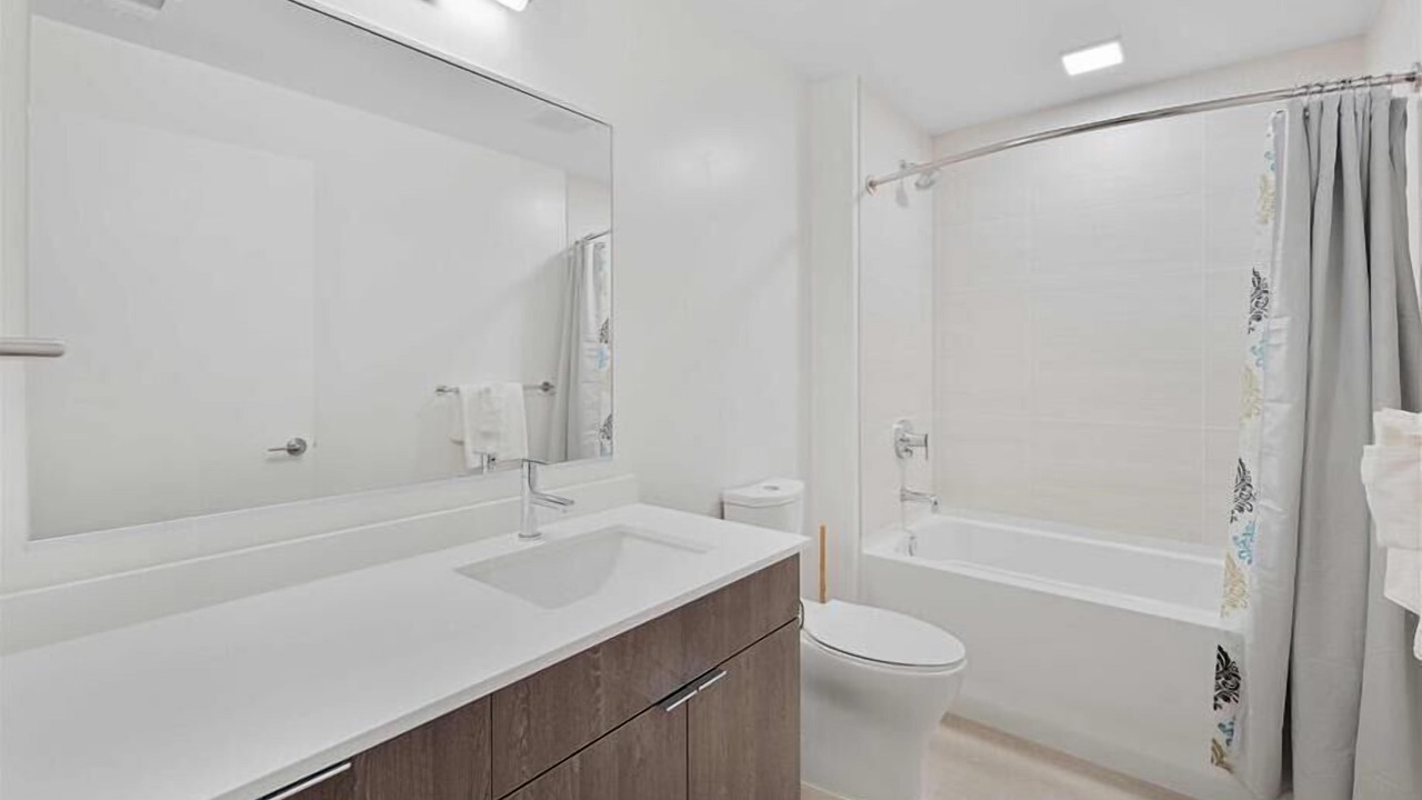 Photo of Bathroom in NoMa