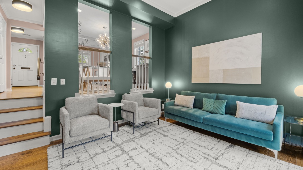 Photo of Livingroom in Old Town Alexandria