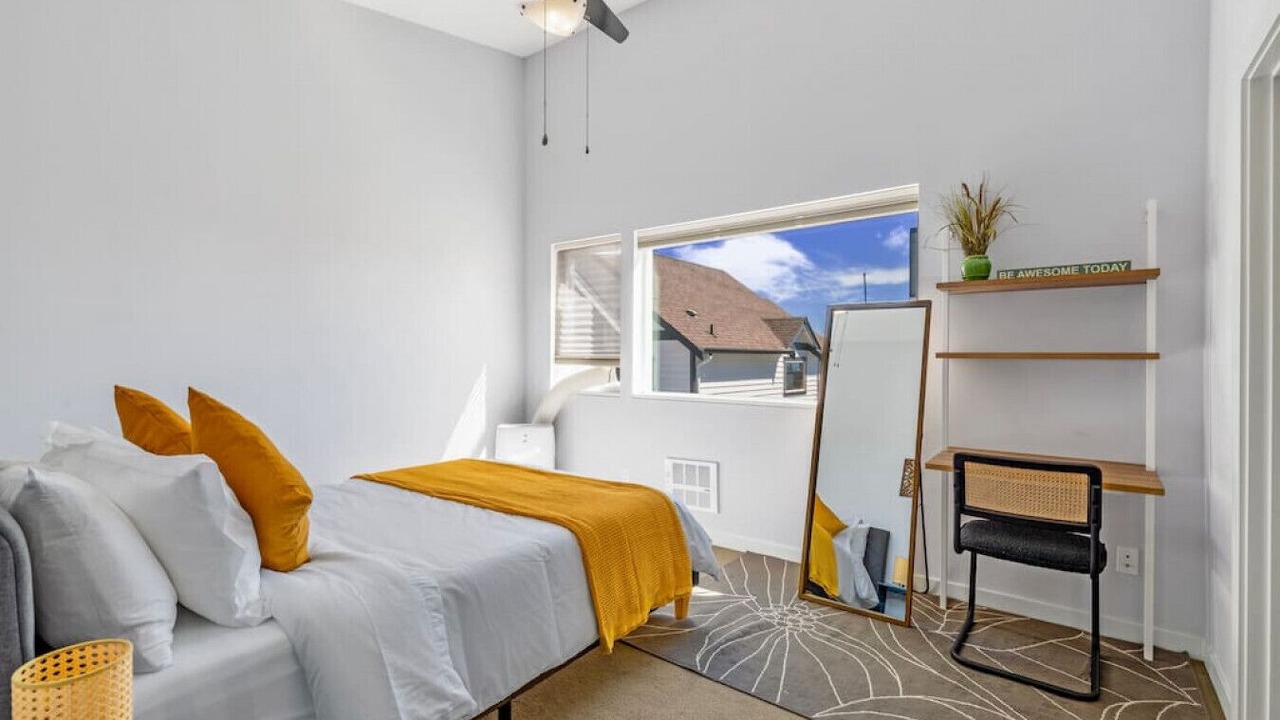 Photo of Bedroom in Fremont