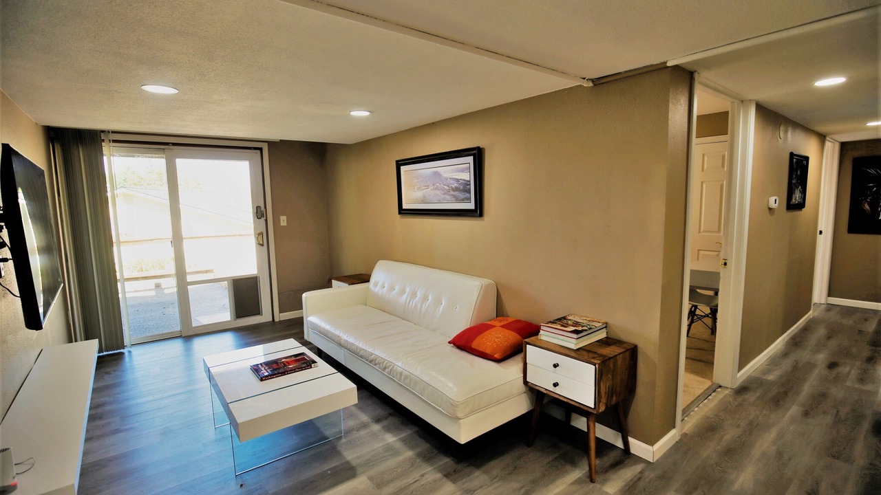 Photo of Livingroom in Kenmore
