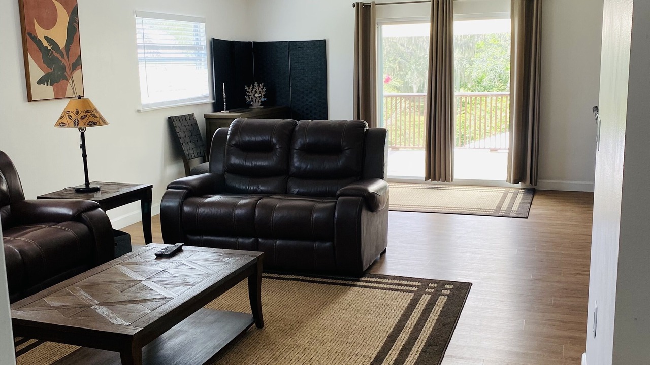 Photo of Livingroom in Osprey