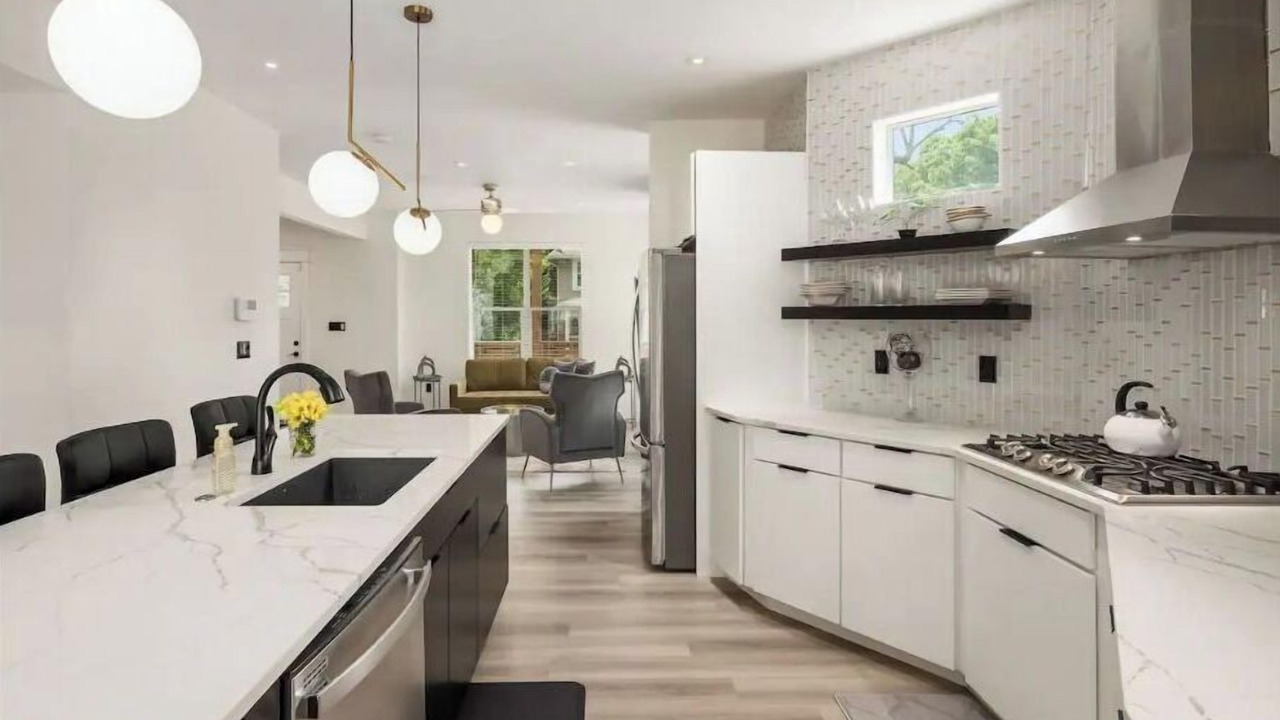 Photo of Kitchen in Franklin Park