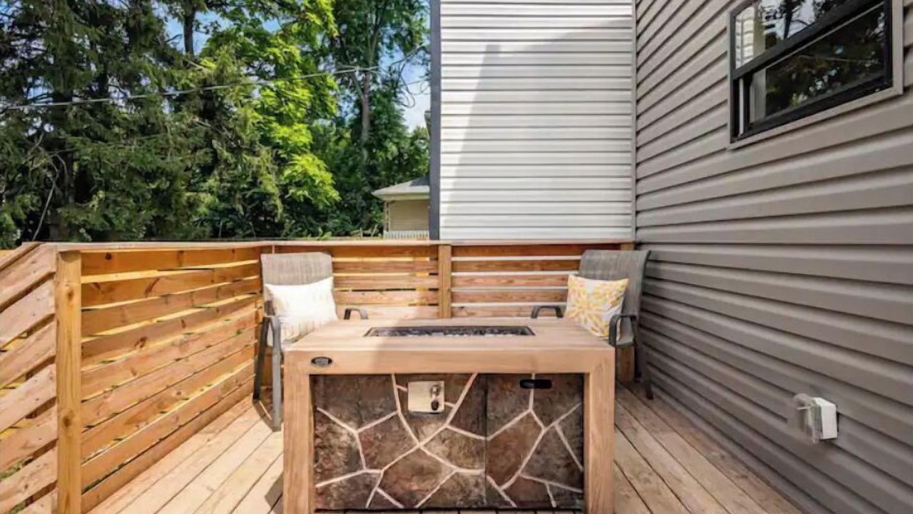 Photo of Patio Balcony in Franklin Park