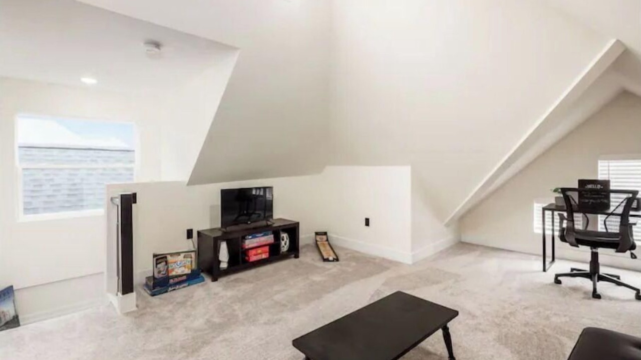 Photo of Bedroom in Franklin Park