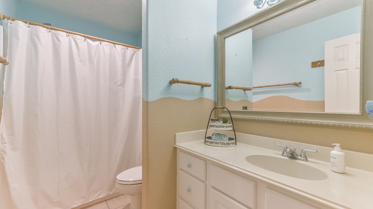 Photo of Bathroom in Indian Beach