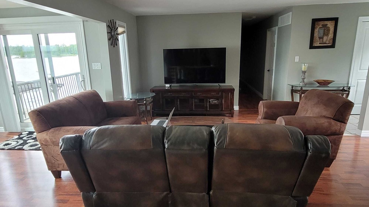 Photo of Livingroom in Washago