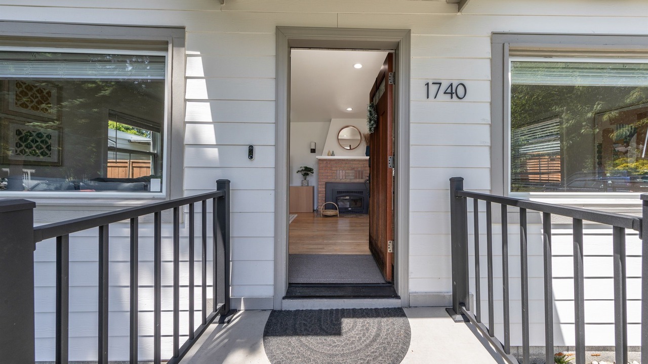 Photo of Outdoor in Shoreline