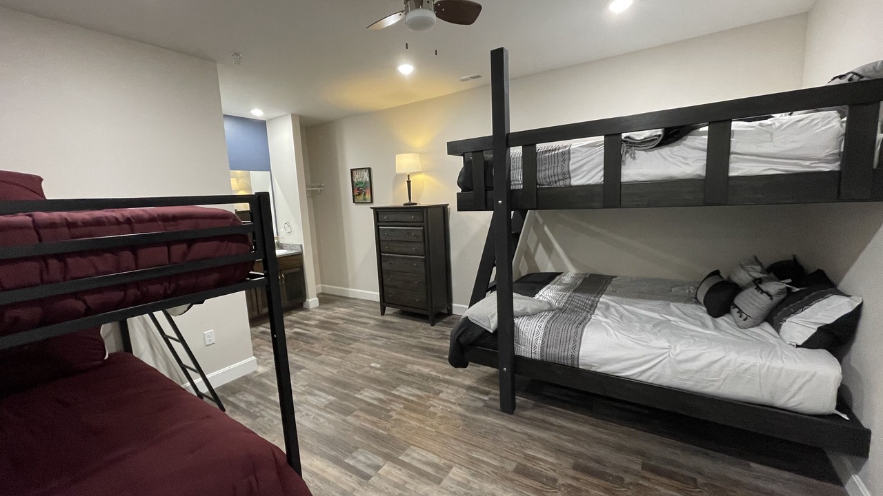 Photo of Bedroom in Branson