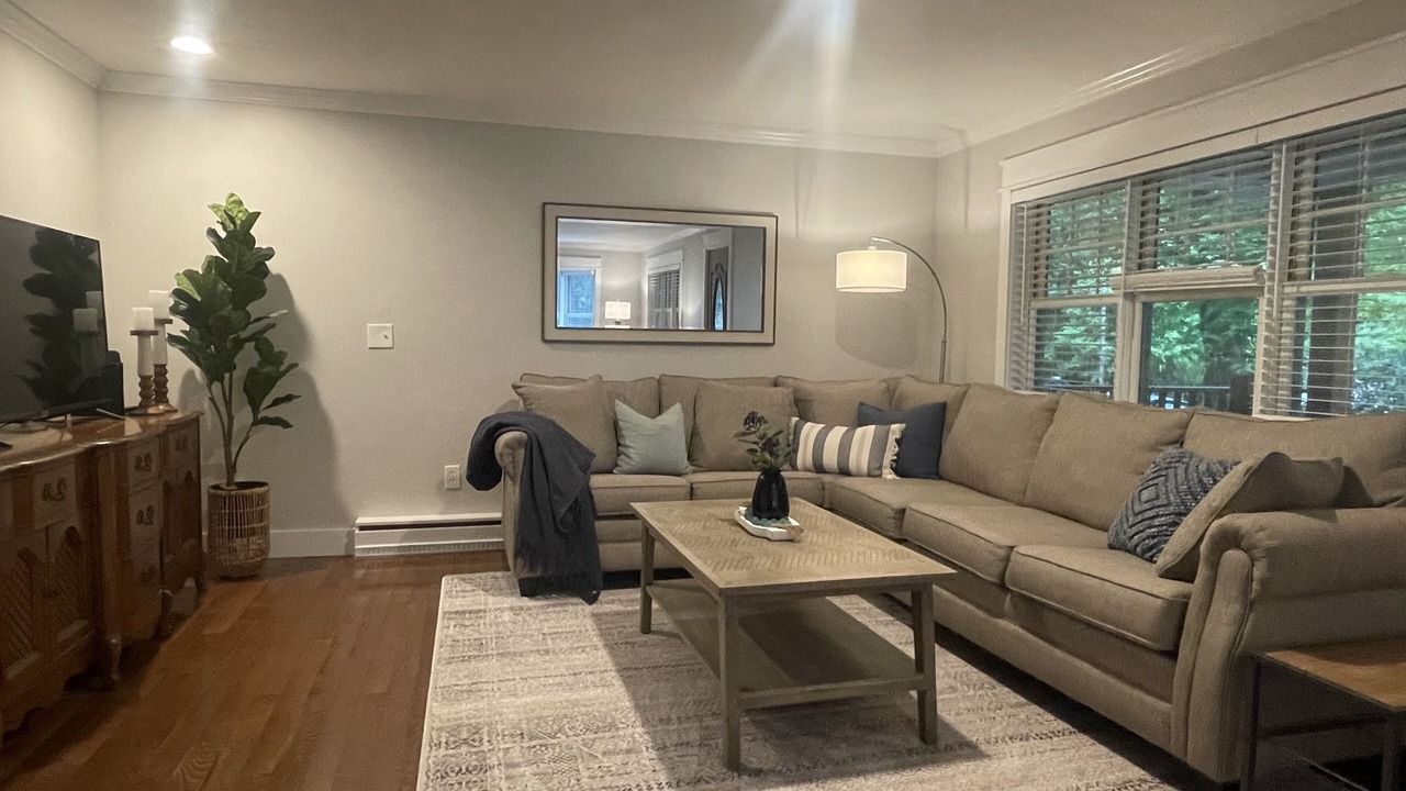 Photo of Livingroom in Walloon Lake
