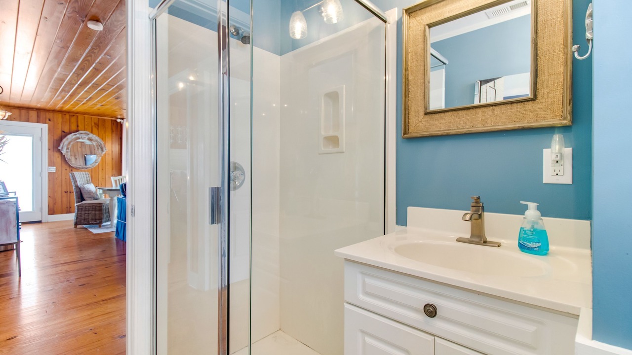 Photo of Bathroom in Ocean Isle Beach