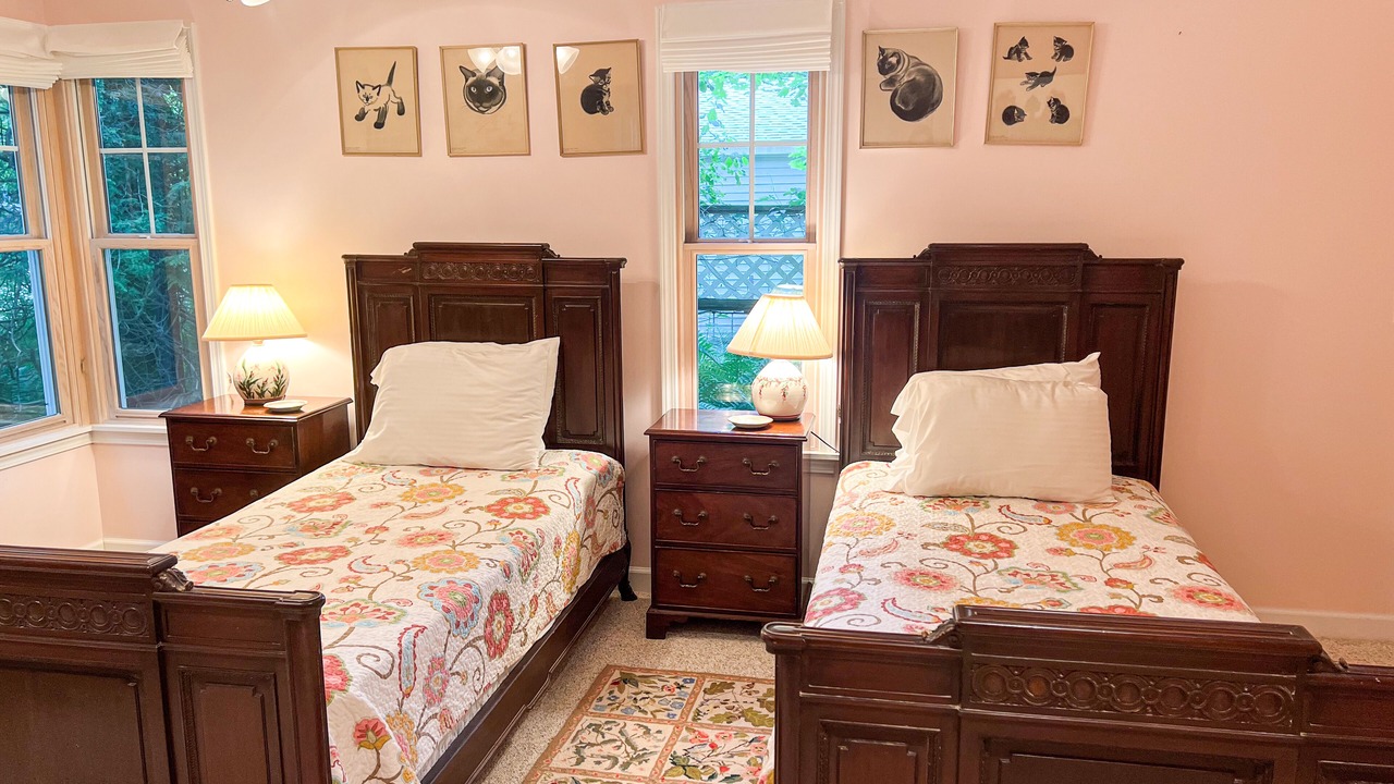 Photo of Bedroom in Wequetonsing