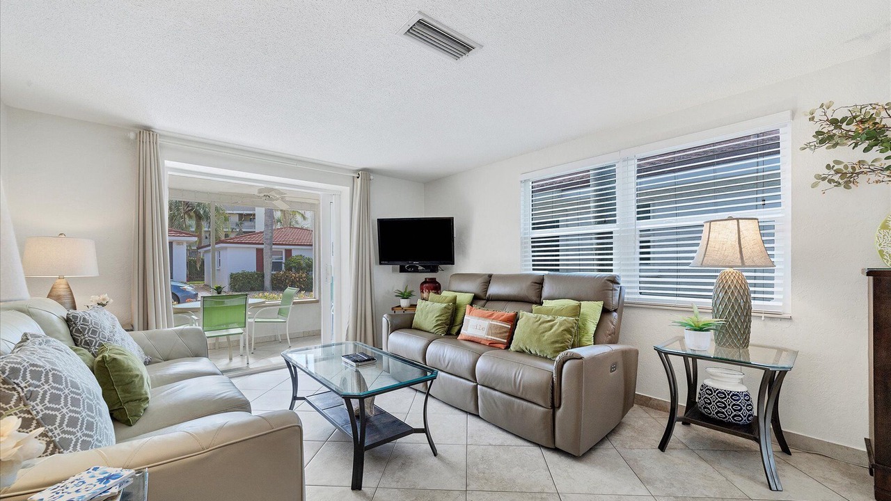 Photo of Livingroom in Siesta Key