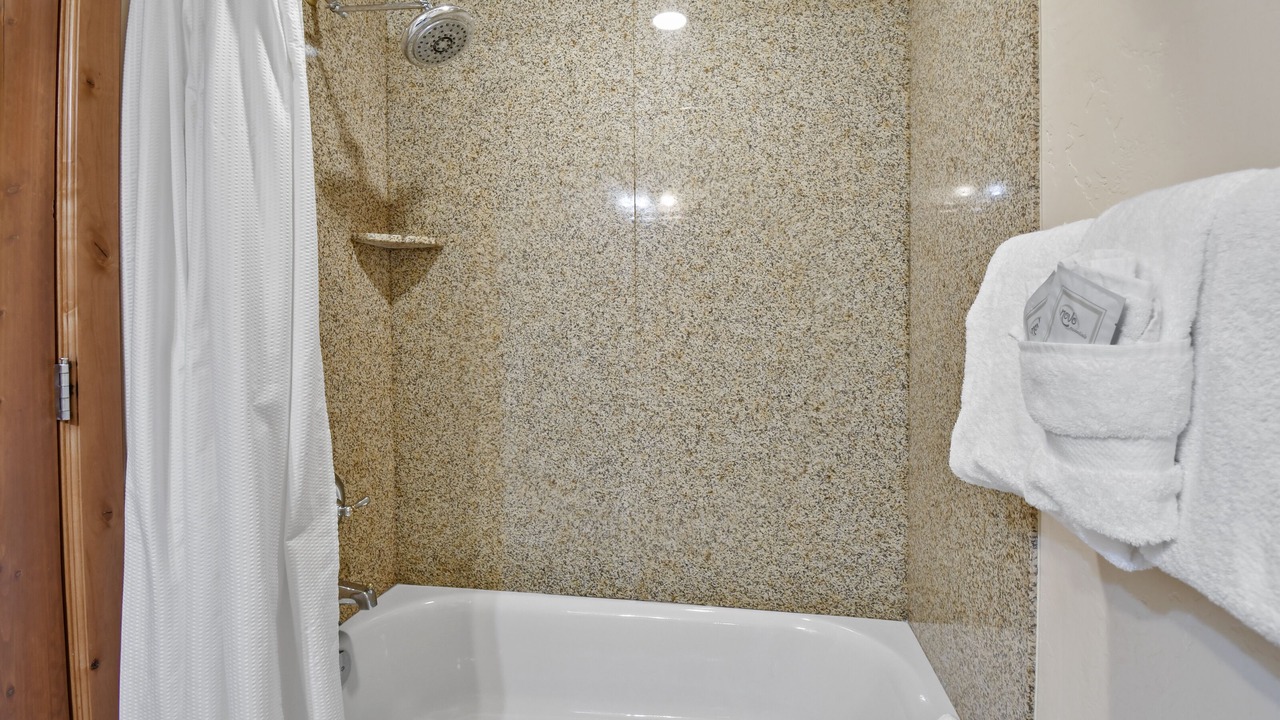 Photo of Bathroom in Midway