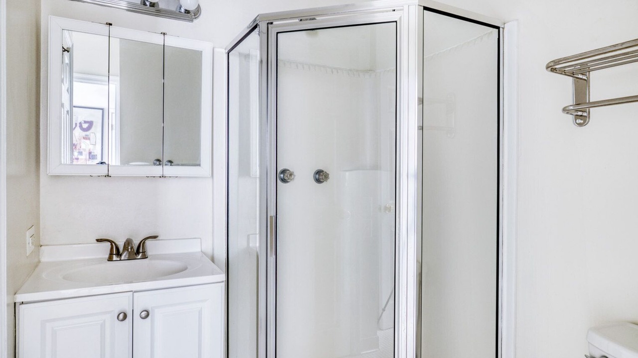 Photo of Bathroom in Adams Morgan