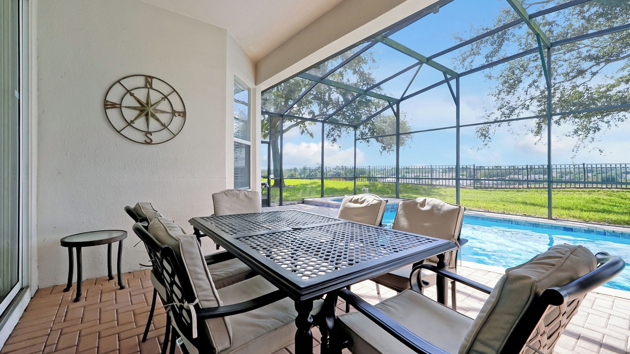 Photo of Outdoor in Windsor Hills