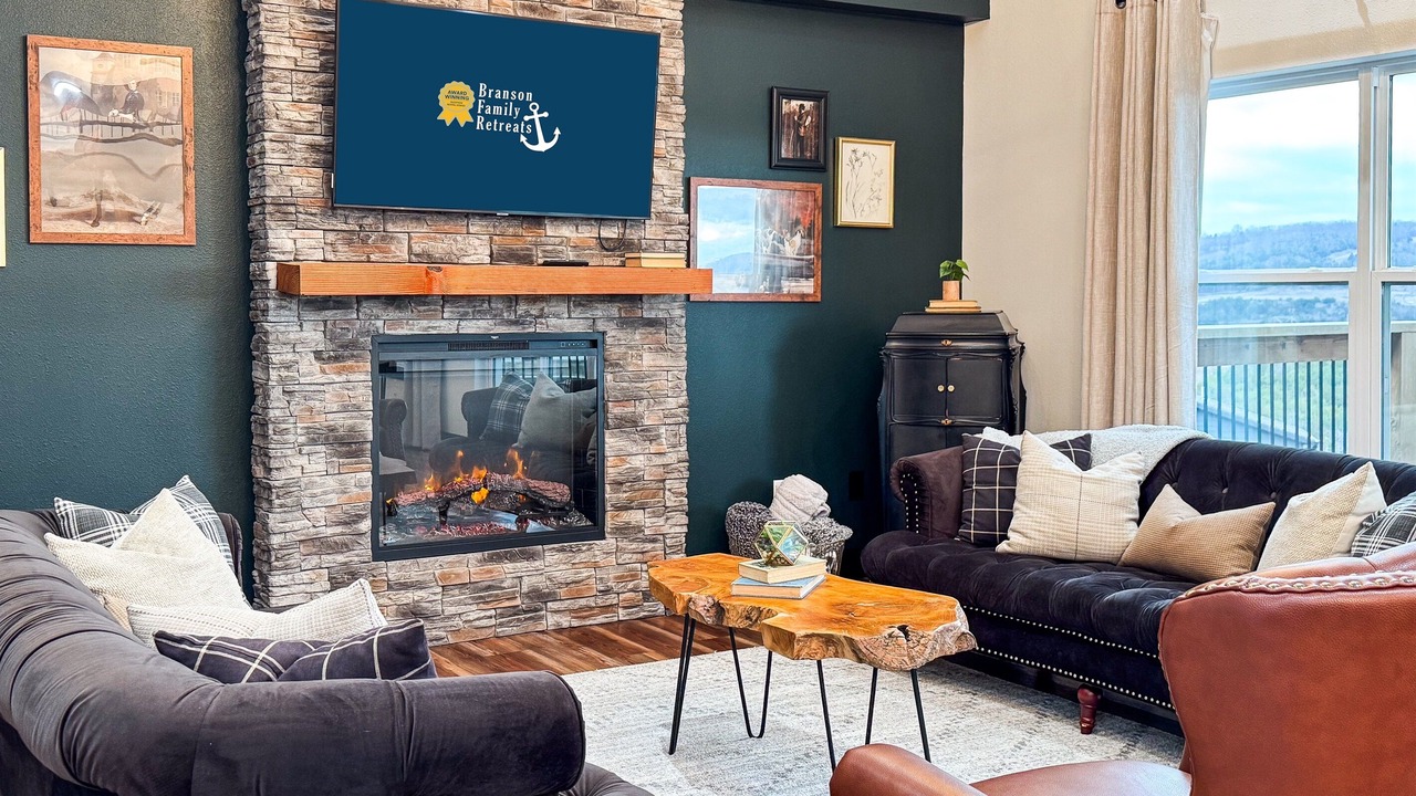 Photo of Livingroom in Hollister