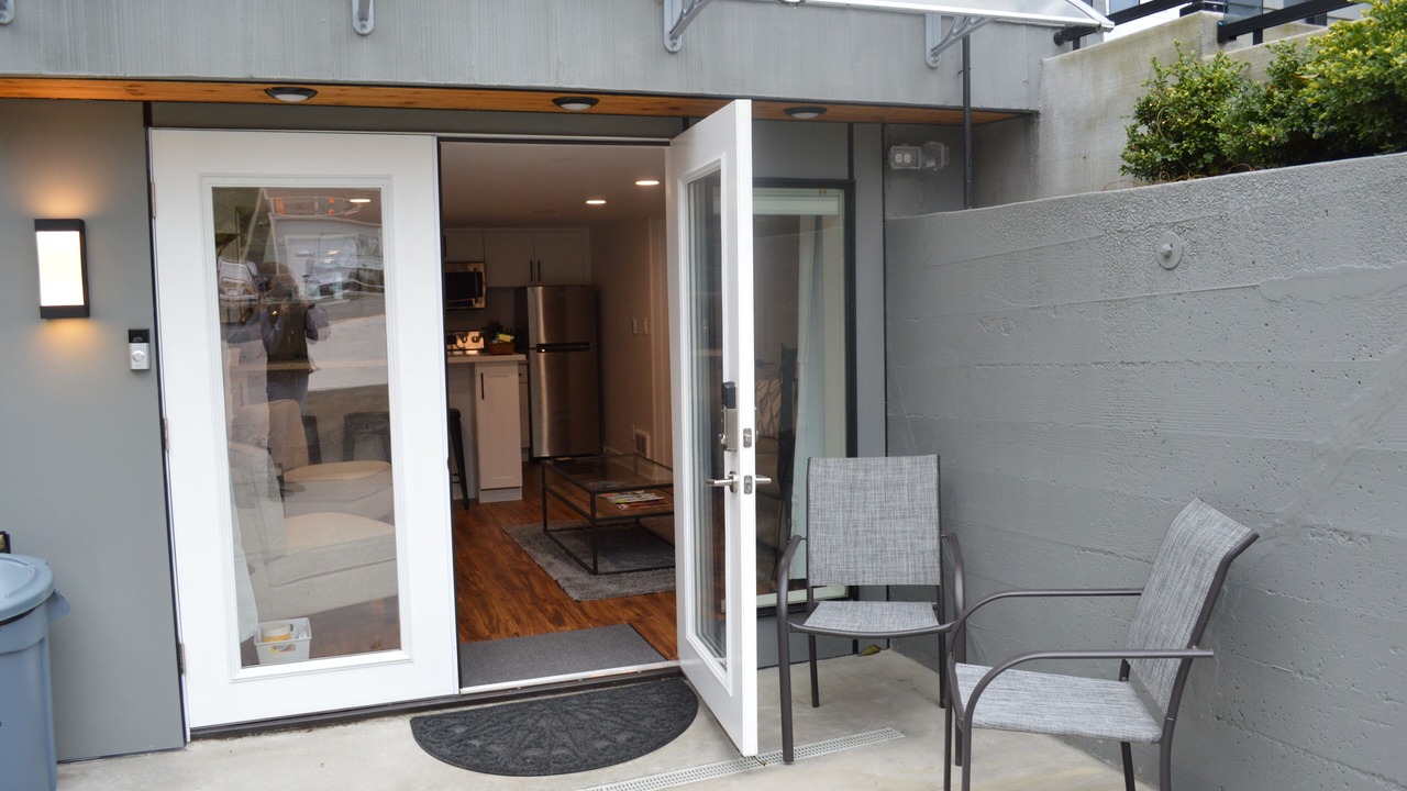 Photo of Outdoor in Crown Hill