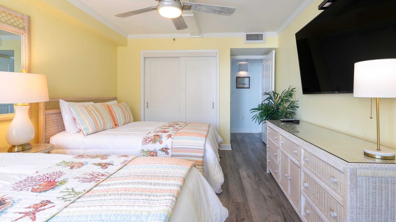 Photo of Bedroom in Arcadian Shores
