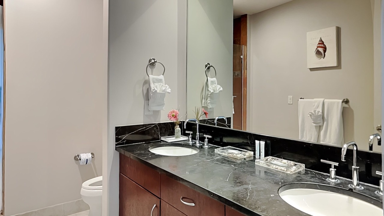 Photo of Bathroom in Galveston