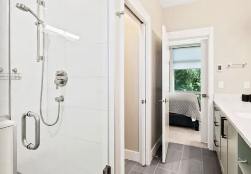 Photo of Bathroom in Alki