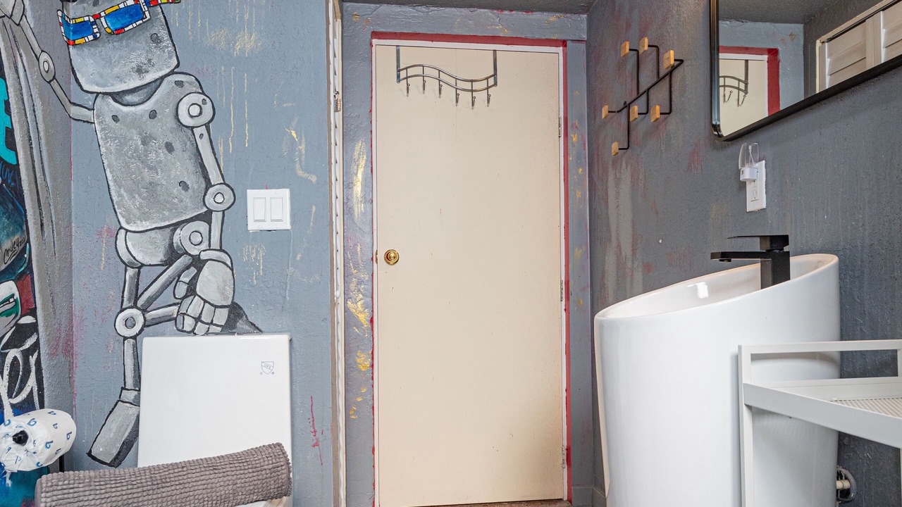Photo of Bathroom in Port Canaveral