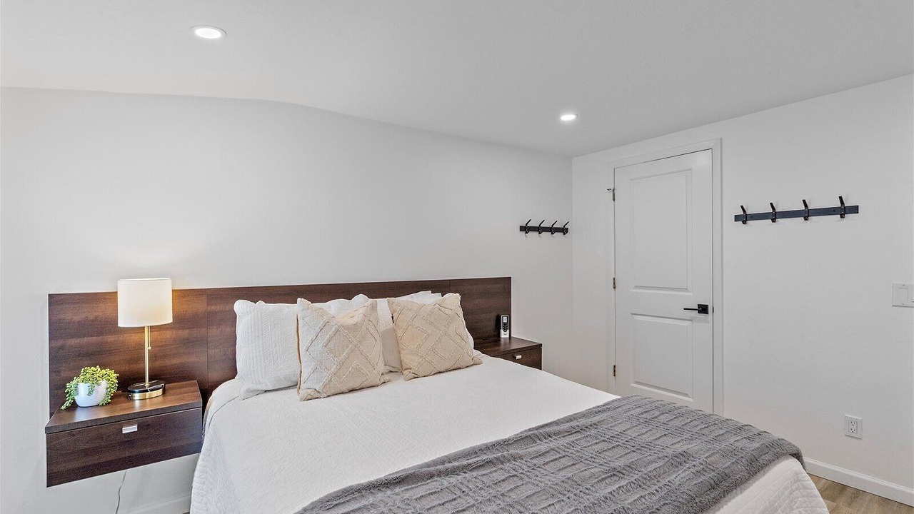 Photo of Bedroom in Pinecraft
