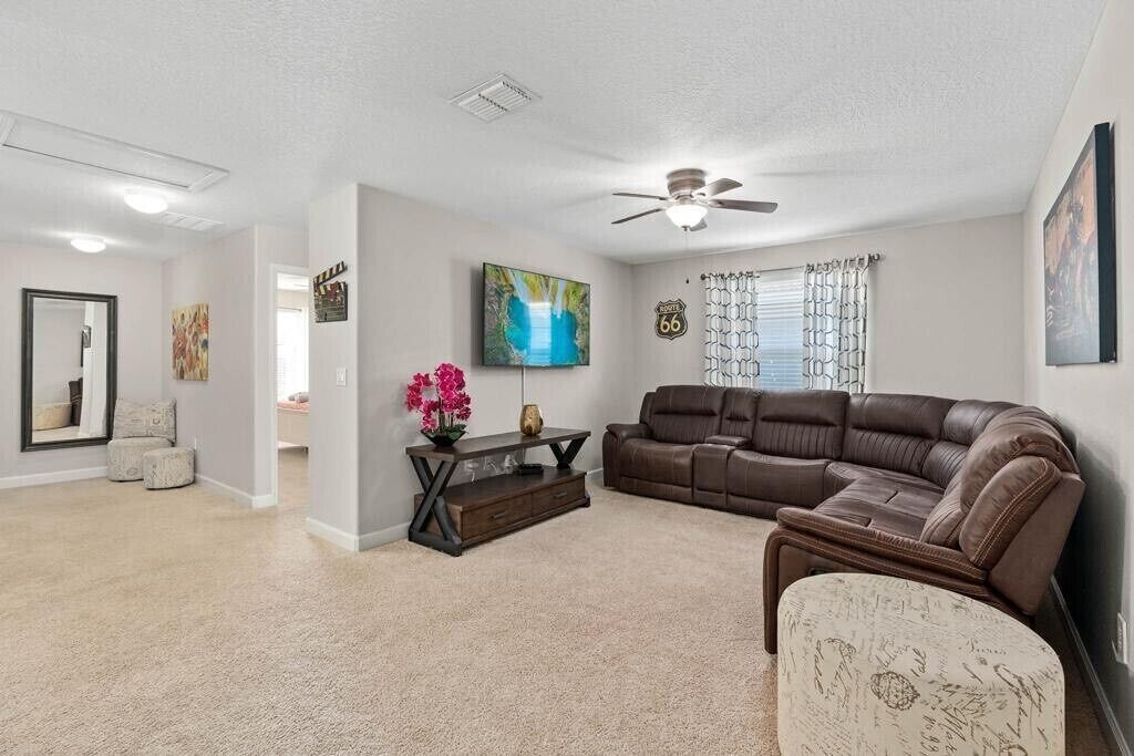 Photo of Livingroom in West Kissimmee