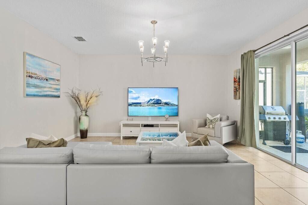 Photo of Livingroom in West Kissimmee