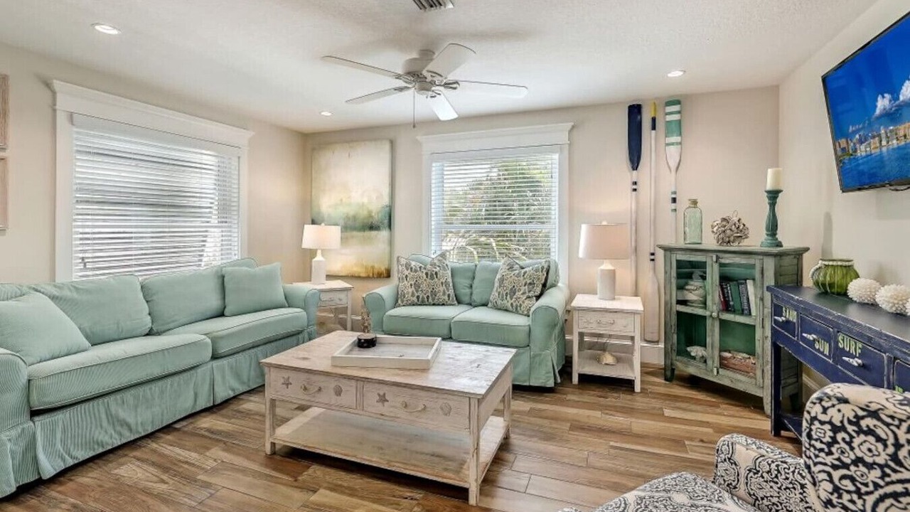 Photo of Livingroom in Siesta Key Village