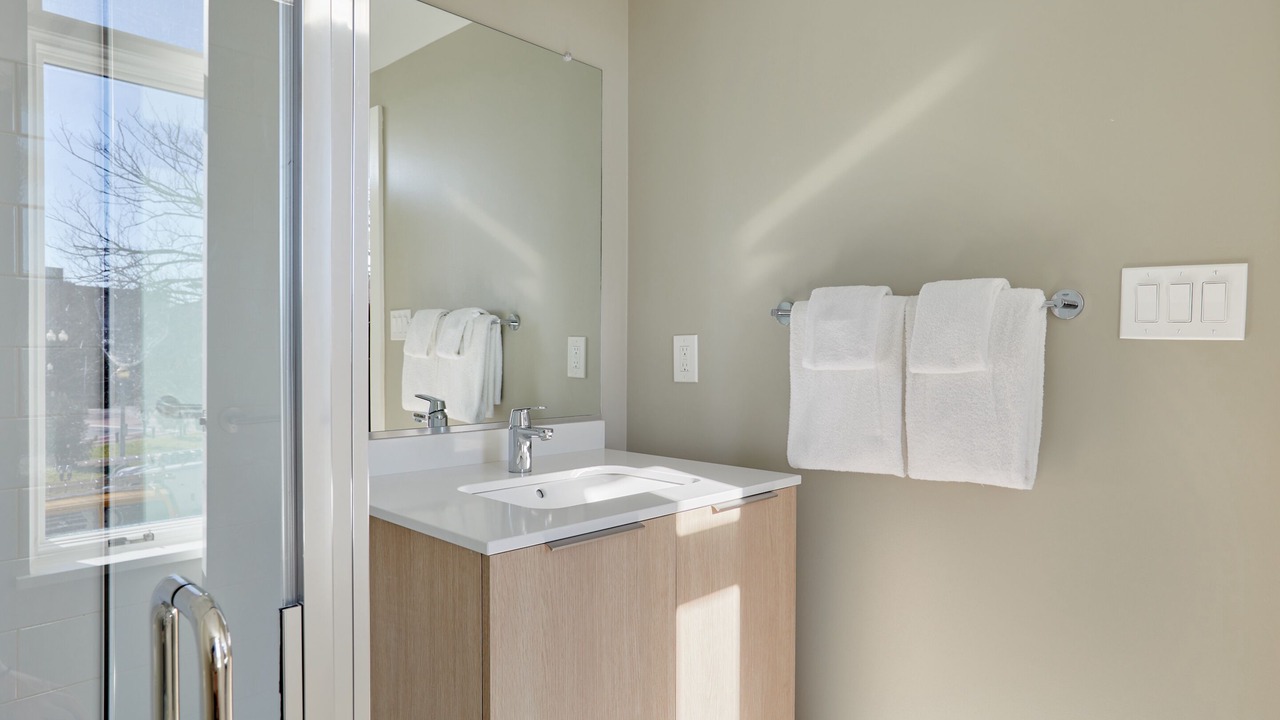 Photo of Bathroom in Navy Yard