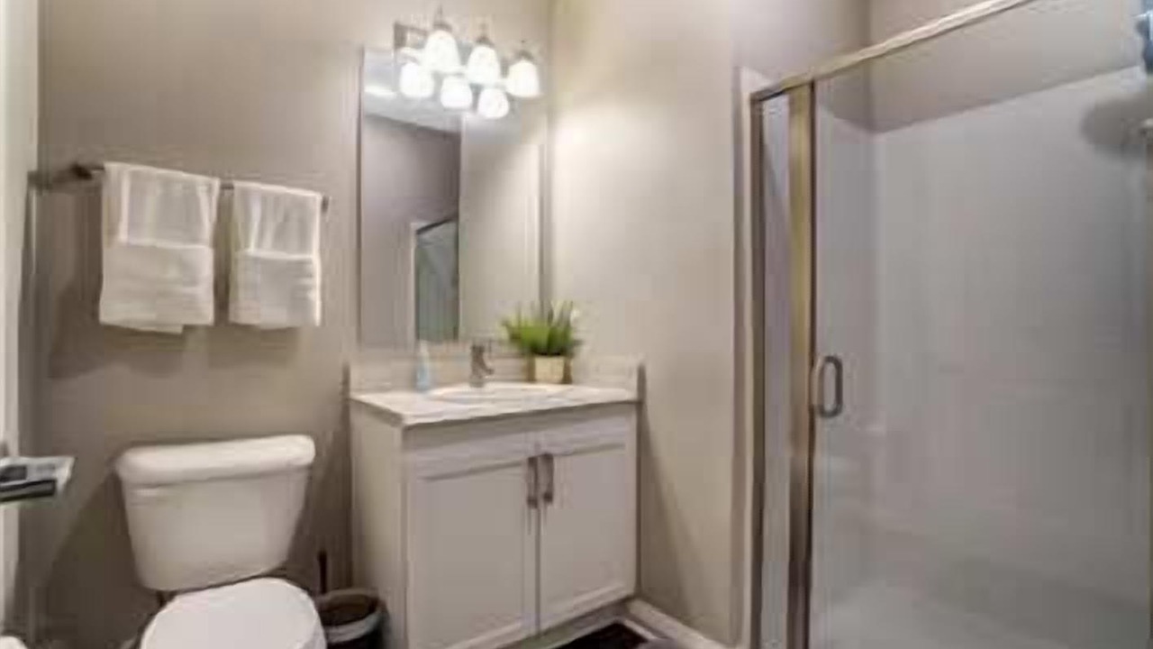 Photo of Bathroom in Downtown Columbus
