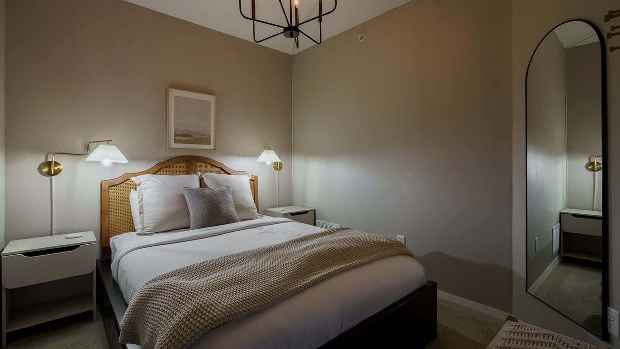Photo of Bedroom in Downtown Columbus
