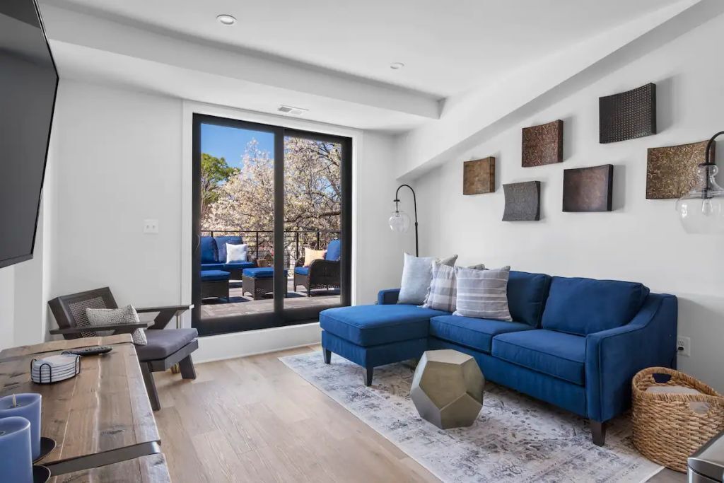 Photo of Livingroom in Old Town Alexandria