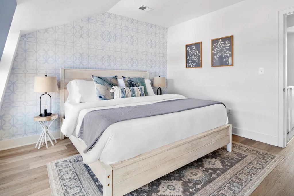 Photo of Bedroom in Old Town Alexandria