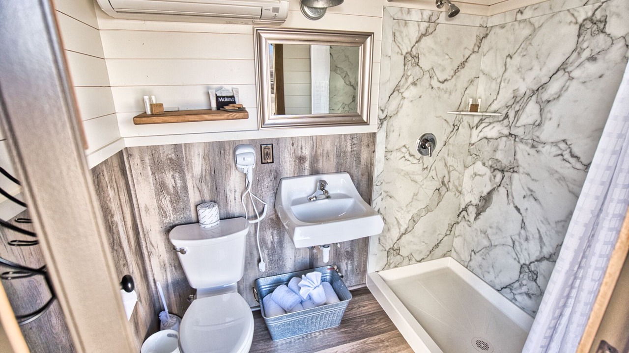Photo of Bathroom in Camp Verde