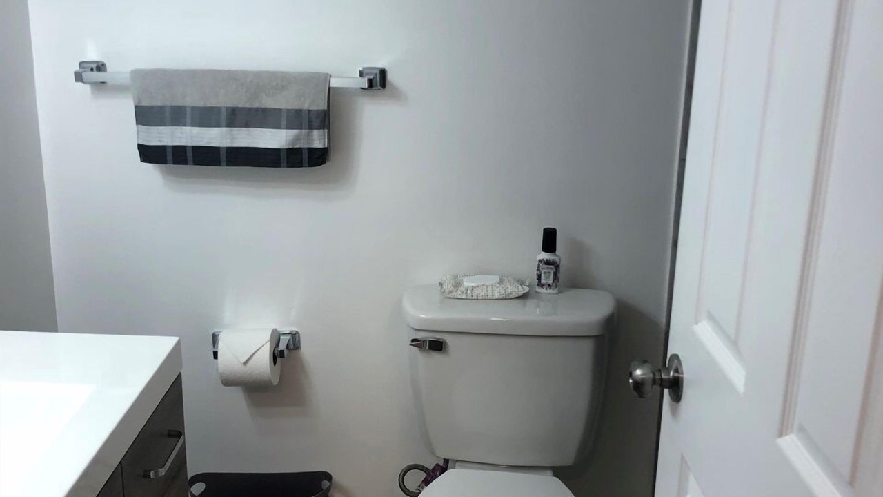 Photo of Bathroom in Anacostia