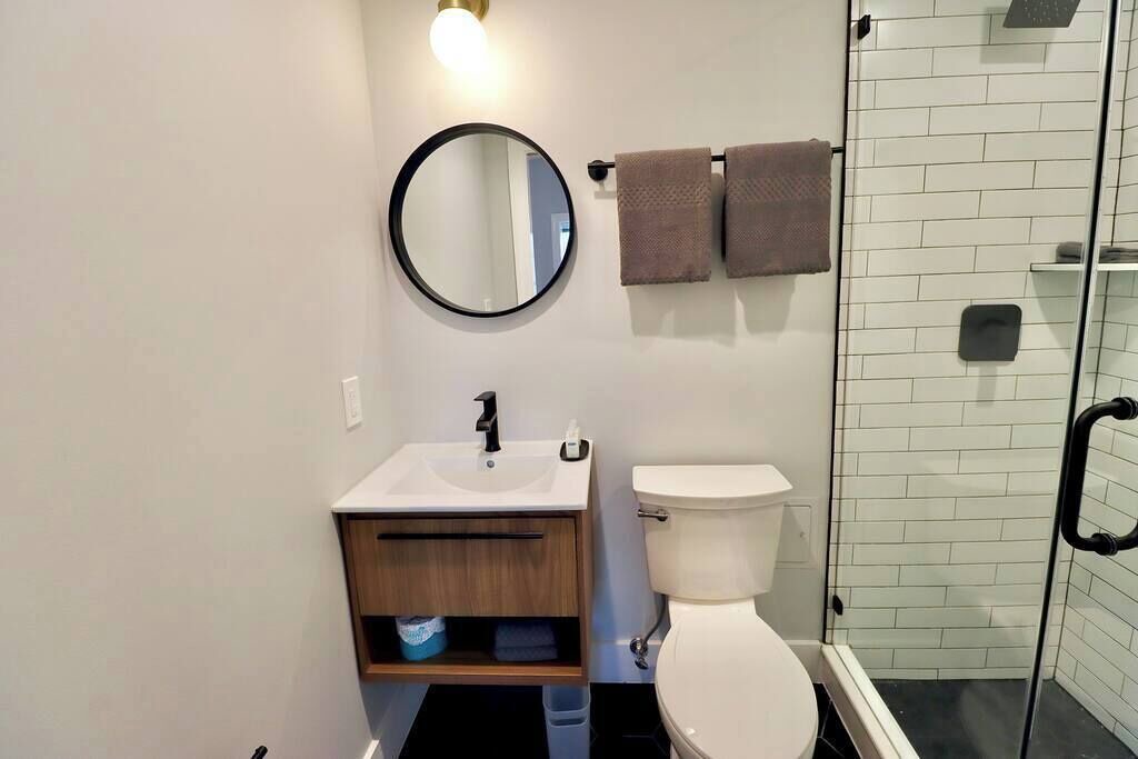 Photo of Bathroom in Old Town Alexandria