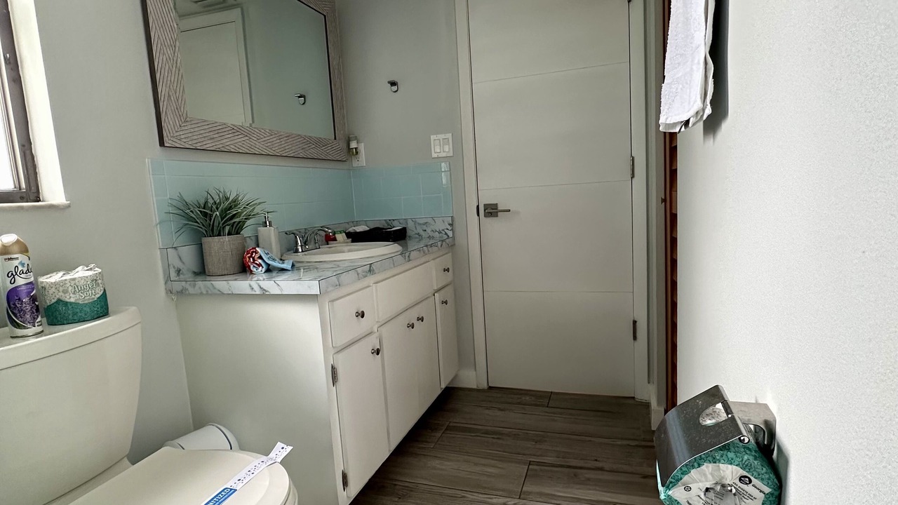 Photo of Bathroom in South Gate Ridge