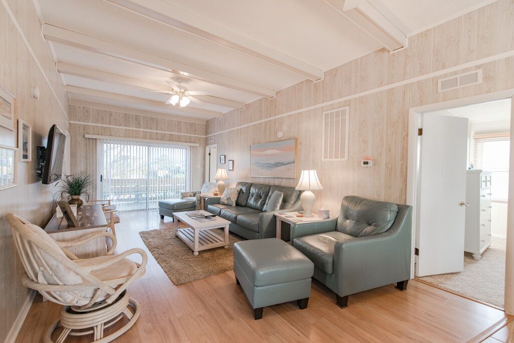 Photo of Livingroom in Sunset Beach