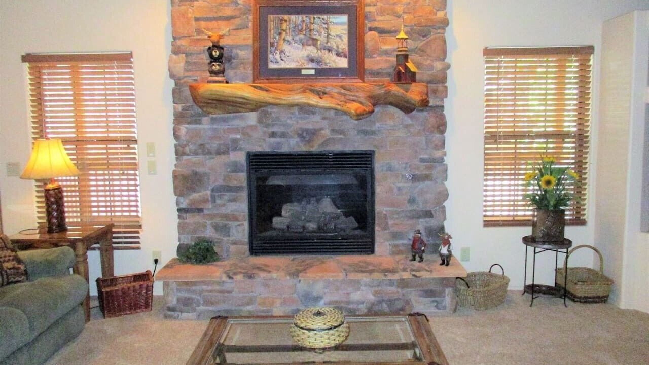Photo of Livingroom in Pinetop