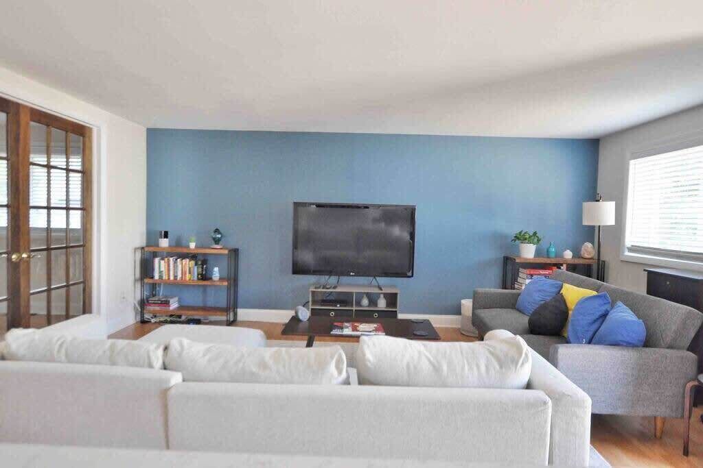 Photo of Livingroom in Downtown Columbus