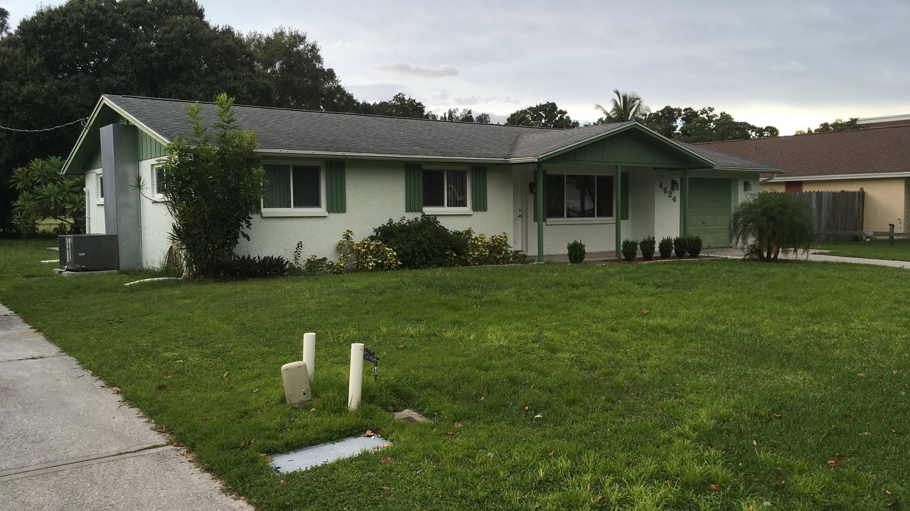 Photo of Outdoor in Bee Ridge