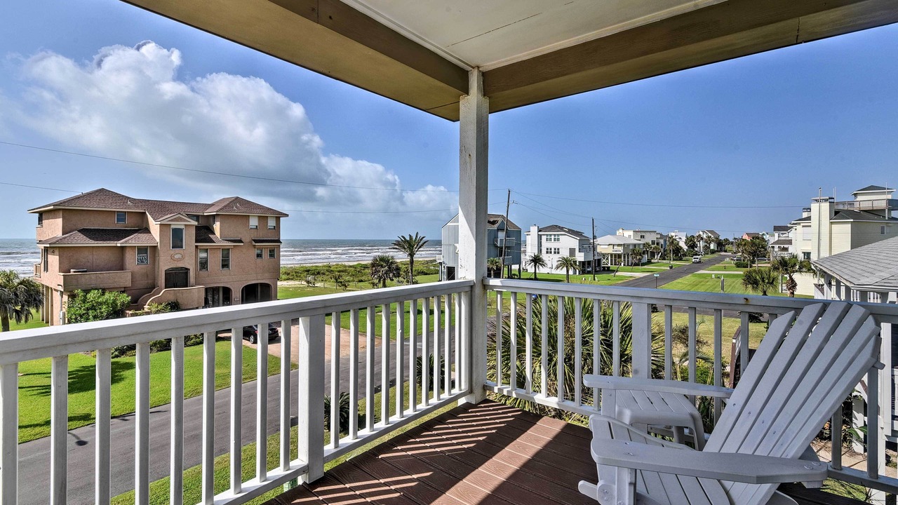 Photo of Patio Balcony in Indian Beach