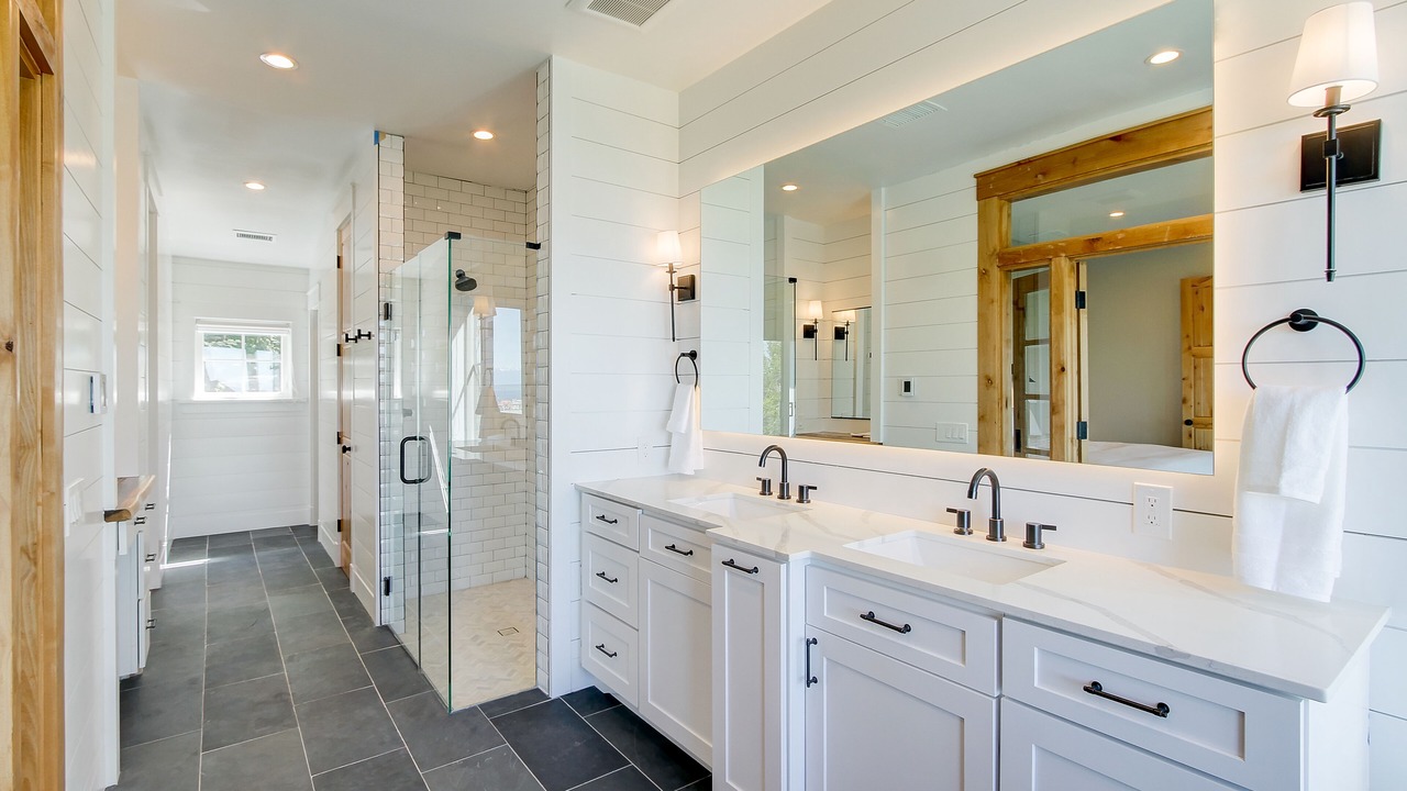 Photo of Bathroom in North Beacon Hill