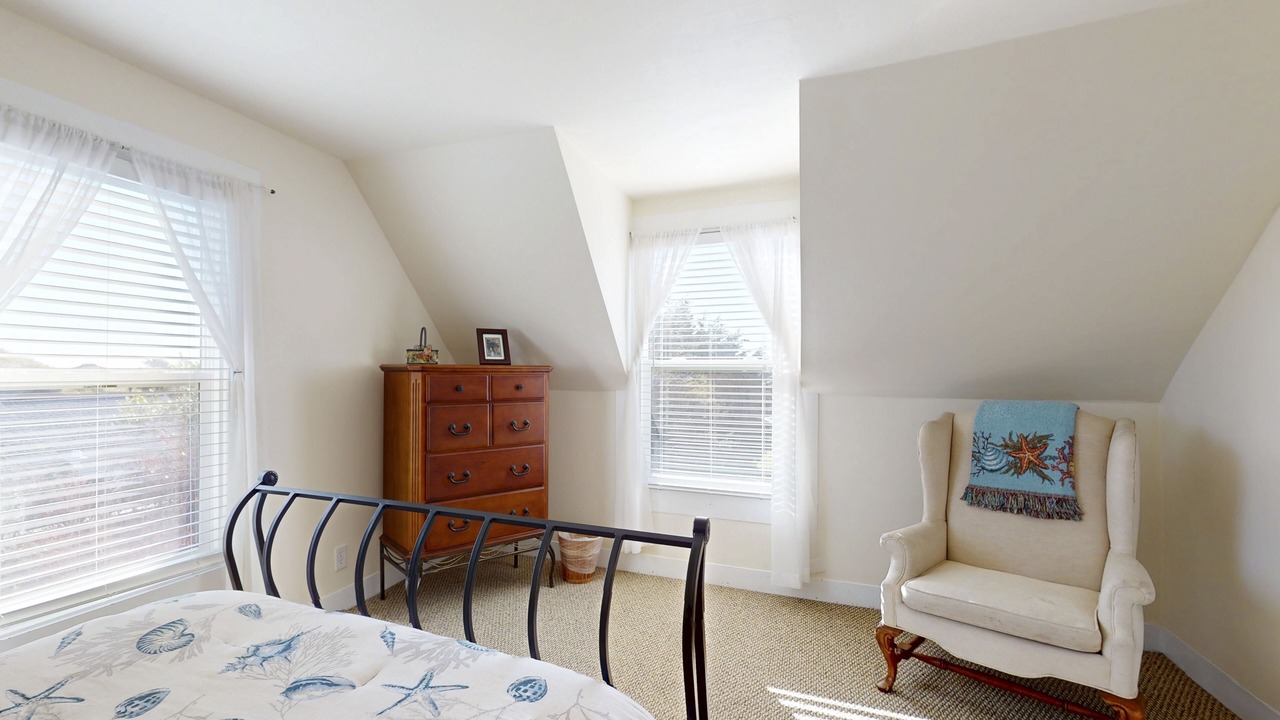 Photo of Bedroom in Elk