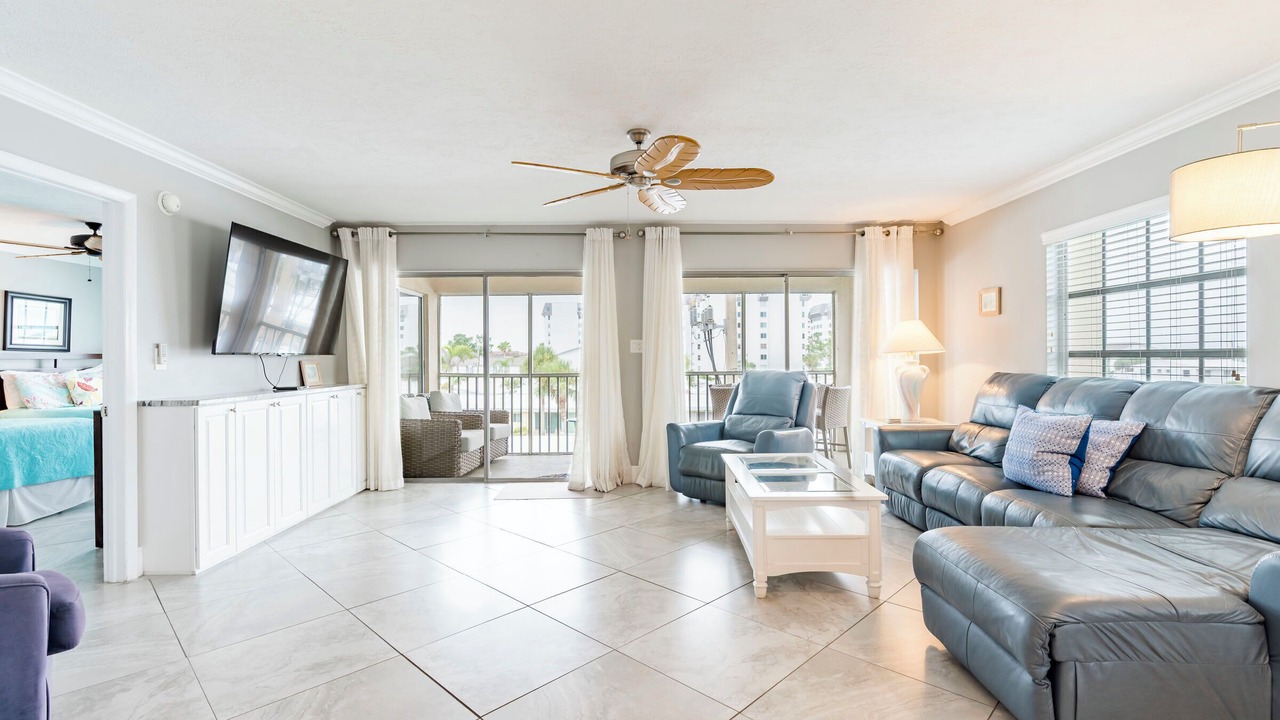 Photo of Livingroom in Siesta Key