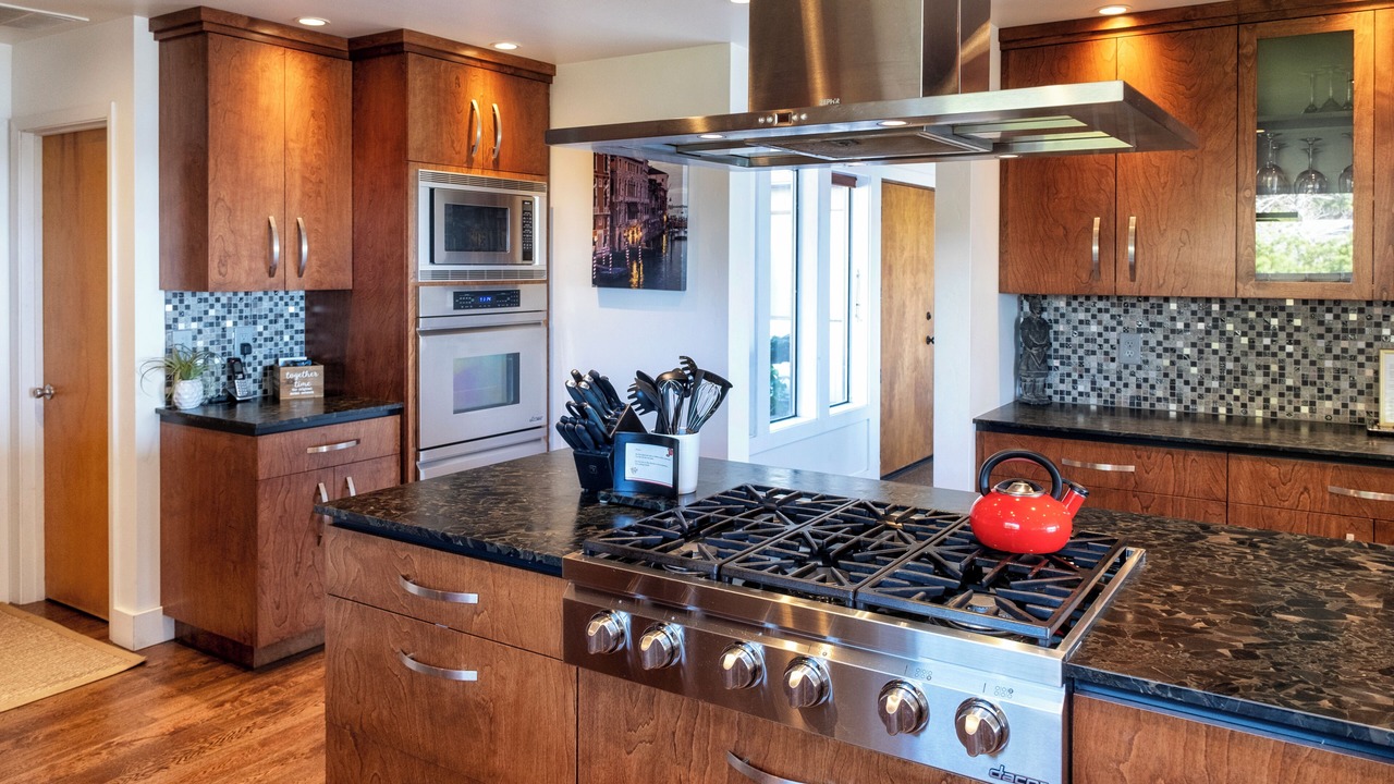 Photo of Kitchen in Mendocino