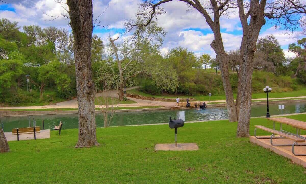 Photo of Others in New Braunfels